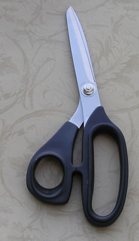 Kai 8 inch Dressmaking Tailor Scissors